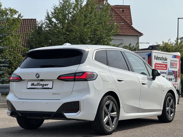 BMW 220 Active Tourer 220i AT M Sport HUD ACC SuView.Lenkh.AktivSitz. Sportpaket Bluetooth Navi LED Klima PDC el. Fenster Ansicht 6 für Fahrzeugdetailseite