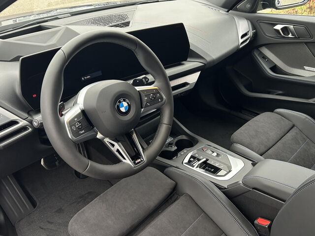 BMW 120 HUD Lenkradh. ACC Sitzh. LED Ha/Ka P+ Sportpaket Navi Klima PDC el. Fenster Ansicht 8 für Fahrzeugdetailseite