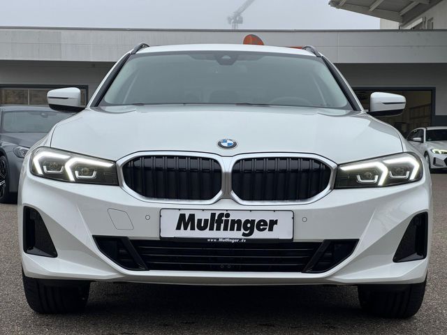 BMW 318 d Tour. ComfPaket DrvAss ParkAss SH 17 Navi Klima PDC Ansicht 4 für Fahrzeugdetailseite