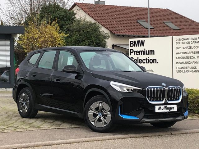 BMW iX1 xDrive30 ACC Live-Navi DAB Ad-M-Fahrwerk Bluetooth LED Klima Standhzg PDC el. Fenster Ansicht 2 für Fahrzeugdetailseite