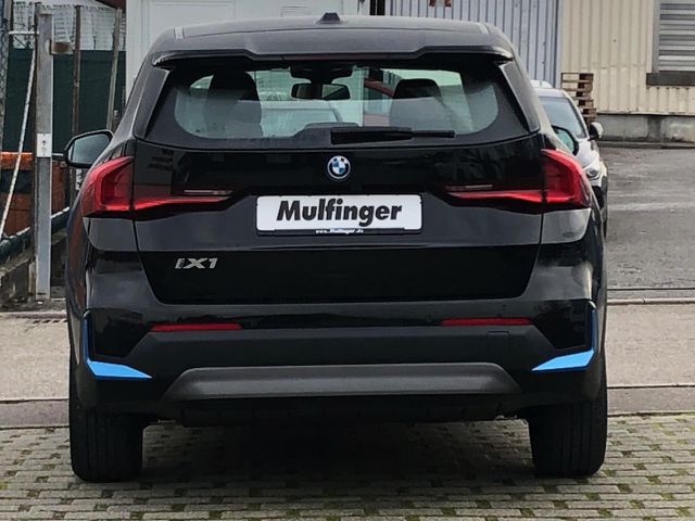 BMW iX1 xDrive30 ACC Live-Navi DAB Ad-M-Fahrwerk Bluetooth LED Klima Standhzg PDC el. Fenster Ansicht 6 für Fahrzeugdetailseite