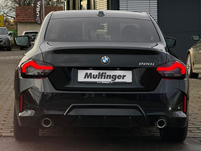 BMW 220 i Coupe M Sport ACC Ad-LED P+ H/K Sitzh. Sportpaket Bluetooth Navi Klima Aktivlenkung PDC el. Fen Ansicht 12 für Fahrzeugdetailseite