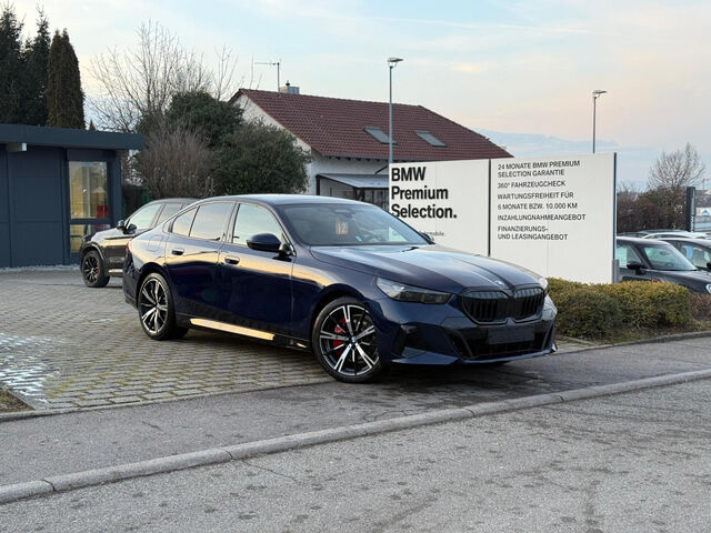 BMW 540 d xdr. M Sport Pro HUD ACC SuView.Lenk+Sitzh. Sportpaket Bluetooth Navi LED Klima PDC el. Fenster Ansicht 2 für Fahrzeugdetailseite