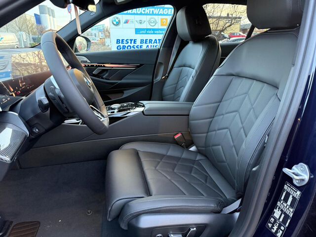 BMW 540 d xdr. M Sport Pro HUD ACC SuView.Lenk+Sitzh. Sportpaket Bluetooth Navi LED Klima PDC el. Fenster Ansicht 8 für Fahrzeugdetailseite