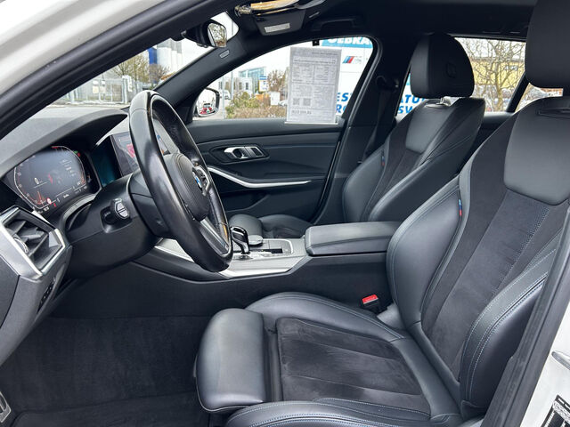 BMW 318 i T.M Sport HUD Laser LiveProf.HiFi KomfZ AHK Sportpaket Bluetooth Navi Klima Aktivlenkung PDC el Ansicht 11 für Fahrzeugdetailseite