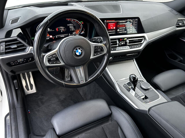 BMW 318 i T.M Sport HUD Laser LiveProf.HiFi KomfZ AHK Sportpaket Bluetooth Navi Klima Aktivlenkung PDC el Ansicht 12 für Fahrzeugdetailseite