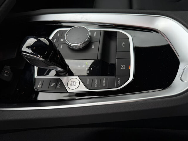 BMW Z4 M40i M Sport HUD ACC Sports.Komfz.Sitz+Lenkh. Sportpaket Bluetooth Navi LED Klima Aktivlenkung PD Ansicht 9 für Fahrzeugdetailseite