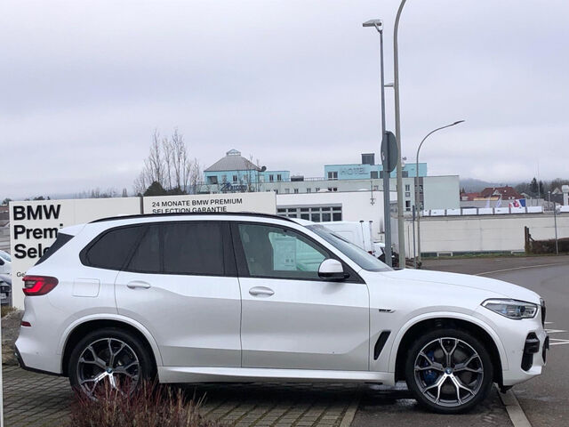 BMW X5 x45e M Sport HUD ACC Pano.Laser SuView.AHK21 Sportpaket Bluetooth Navi Vollleder Klima Luftfederu Ansicht 4 für Fahrzeugdetailseite