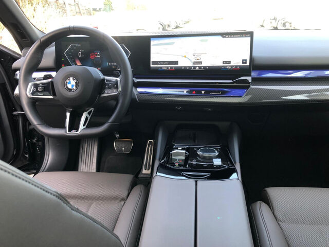 BMW 540 d xDr.M Sport Standh.PanoD.Bo/Wi.ACC HUD 21 Sportpaket Bluetooth Navi LED Klima Standhzg PDC el. Ansicht 11 für Fahrzeugdetailseite