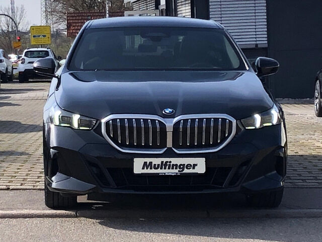 BMW 540 d xDr.M Sport Standh.PanoD.Bo/Wi.ACC HUD 21 Sportpaket Bluetooth Navi LED Klima Standhzg PDC el. Ansicht 3 für Fahrzeugdetailseite