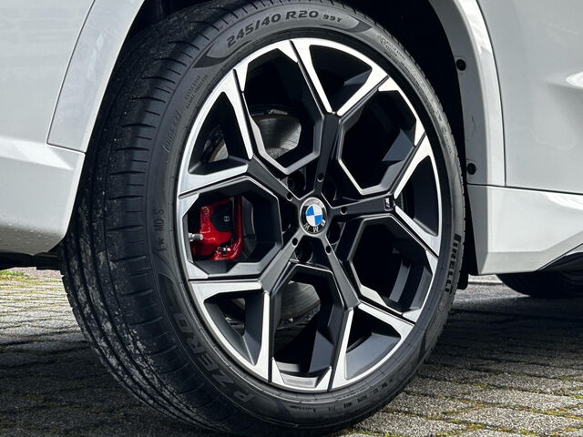 BMW X1 M35i M Pro ACC HUD SuView Lenkradh.Ha/Ka.20 Sportpaket Bluetooth Navi LED Klima PDC el. Fenster Ansicht 9 für Fahrzeugdetailseite