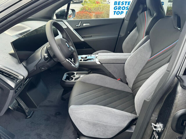 BMW iX x60 M Sport Pro ACC Pano.Sitzbel.IntAktiv.AHK Sportpaket Bluetooth HUD Navi LED Klima Luftfederun Ansicht 10 für Fahrzeugdetailseite