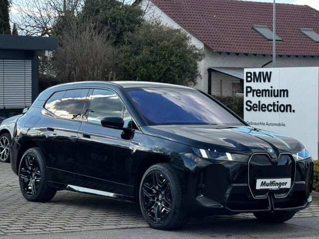 BMW iX x60 M Sport Pro ACC Pano.Sitzbel.IntAktiv.AHK Sportpaket Bluetooth HUD Navi LED Klima Luftfederun Ansicht 3 für Fahrzeugdetailseite