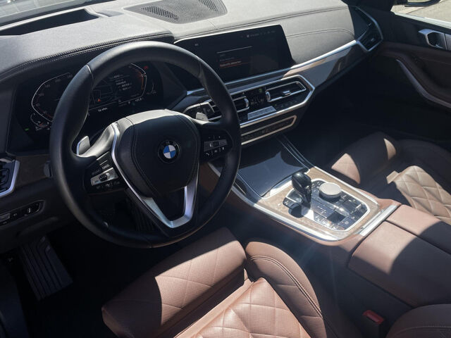 BMW X5 x30d KomfS.HUD Kamera Trittbretter HiFi 20 Bluetooth Navi LED Vollleder Klima Luftfederung PDC el Ansicht 11 für Fahrzeugdetailseite
