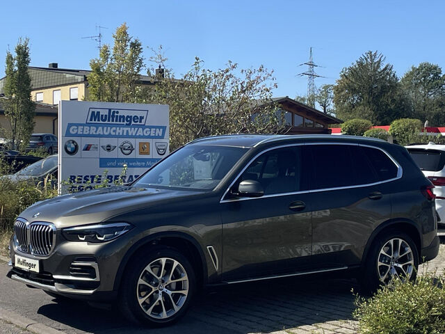 BMW X5 x30d KomfS.HUD Kamera Trittbretter HiFi 20 Bluetooth Navi LED Vollleder Klima Luftfederung PDC el Ansicht 5 für Fahrzeugdetailseite