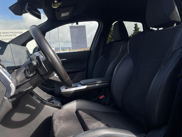 BMW 218 Active Tourer 218d AT. M Sport HUD SurView LiveProf.Ha/Ka.18 Sportpaket Bluetooth Navi LED Klima PDC el. Fenster Ansicht 10 für Fahrzeugdetailseite