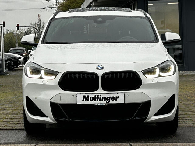BMW X2 x25d M Sport ACC HUD Kamera PanoDach Lenkradh Sportpaket Bluetooth Navi LED Klima Aktivlenkung PD Ansicht 4 für Fahrzeugdetailseite