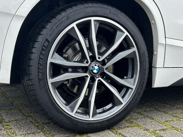 BMW X2 x25d M Sport ACC HUD Kamera PanoDach Lenkradh Sportpaket Bluetooth Navi LED Klima Aktivlenkung PD Ansicht 9 für Fahrzeugdetailseite