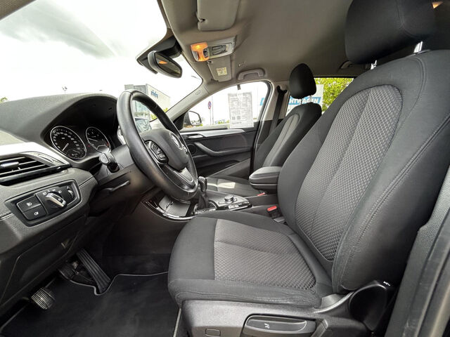 BMW X2 s18d Navi DAB LED Sitzh.Lordose Temp.ParkAss Bluetooth Klima PDC el. Fenster Ansicht 10 für Fahrzeugdetailseite