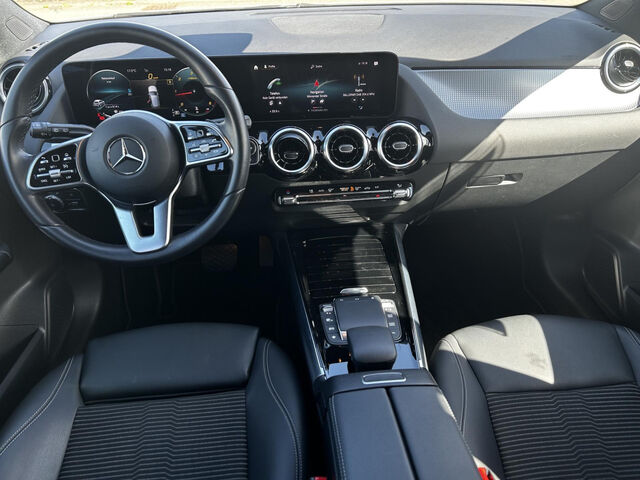 MERCEDES-BENZ B 220 d Aut. Navi LED Kamera Temp.DAB Sitzh.AHK Bluetooth Klima Einparkhilfe el. Fenster Ansicht 12 für Fahrzeugdetailseite