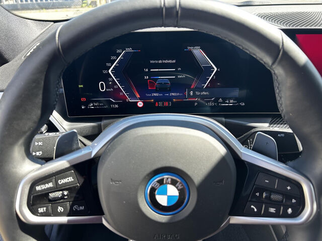 BMW 330 e xDr.M Sport PRO HUD GlasD.SuView.HiFi AHK19 Sportpaket Bluetooth Navi LED Klima Aktivlenkung St Ansicht 13 für Fahrzeugdetailseite