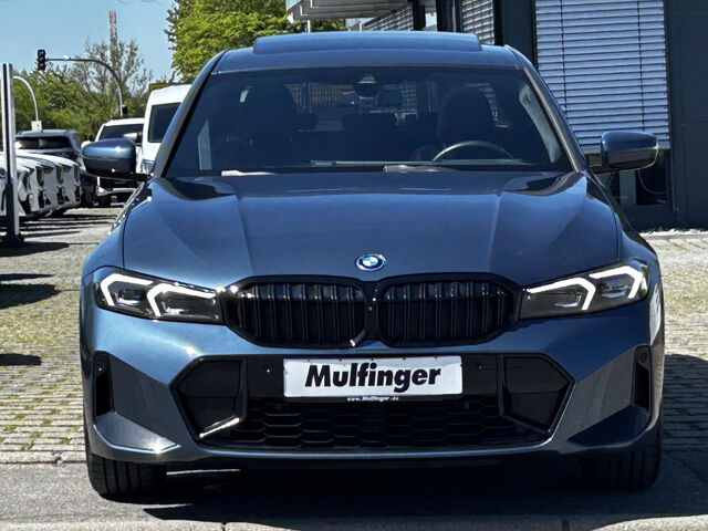 BMW 330 e xDr.M Sport PRO HUD GlasD.SuView.HiFi AHK19 Sportpaket Bluetooth Navi LED Klima Aktivlenkung St Ansicht 4 für Fahrzeugdetailseite