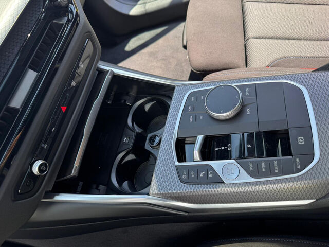 BMW 330 e xDr. T M Sport Pro ACC HUD Pano Ha/Ka AHK 18 Sportpaket Navi LED Klima Standhzg PDC el. Fenster Ansicht 10 für Fahrzeugdetailseite