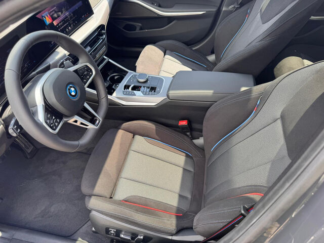BMW 330 e xDr. T M Sport Pro ACC HUD Pano Ha/Ka AHK 18 Sportpaket Navi LED Klima Standhzg PDC el. Fenster Ansicht 11 für Fahrzeugdetailseite