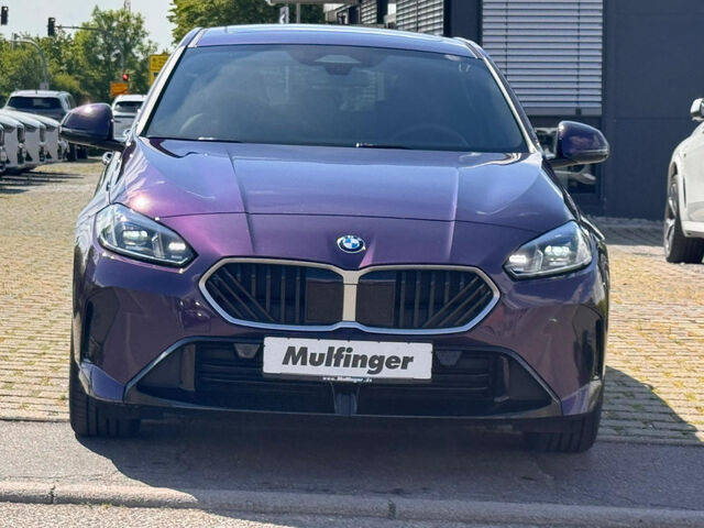 BMW 120 M Sport Pano Kamera Ha/Ka 18 Sportpaket LED Klima PDC Ansicht 4 für Fahrzeugdetailseite