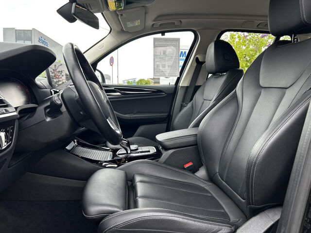 BMW X3 x30d Sports.ACC Standheiz.Kamera LiveProf.18 Bluetooth Navi LED Vollleder Klima Standhzg PDC el. Ansicht 10 für Fahrzeugdetailseite