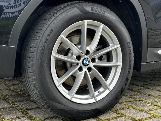 BMW X3 x30d Sports.ACC Standheiz.Kamera LiveProf.18 Bluetooth Navi LED Vollleder Klima Standhzg PDC el. Ansicht 9 für Fahrzeugdetailseite