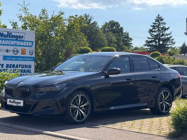 BMW i5 eDr.40 M Sport Pro ACC AHK HUD Bo/Wi 20 Sportpaket Navi LED PDC Ansicht 5 für Fahrzeugdetailseite