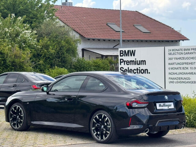 BMW 218 i CoupÃ© M Sport Glasdach Komfz. Ha/Ka 19 Sportpaket Navi LED Klima PDC Ansicht 6 für Fahrzeugdetailseite