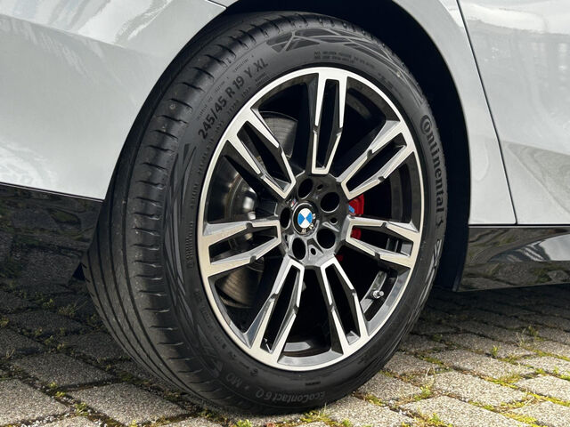 BMW 540 d xDr.M Sport Pro PanoD.Standh.Ad-Fahrw-Prof Sportpaket Bluetooth HUD Navi LED Vollleder Klima Ak Ansicht 9 für Fahrzeugdetailseite