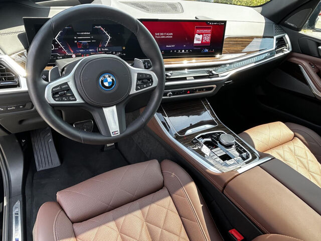 BMW X5 x50e M Sport IntAktivL.PanoD.Soft Sitzbel.AHK Sportpaket Bluetooth HUD Navi LED Vollleder Klima L Ansicht 11 für Fahrzeugdetailseite