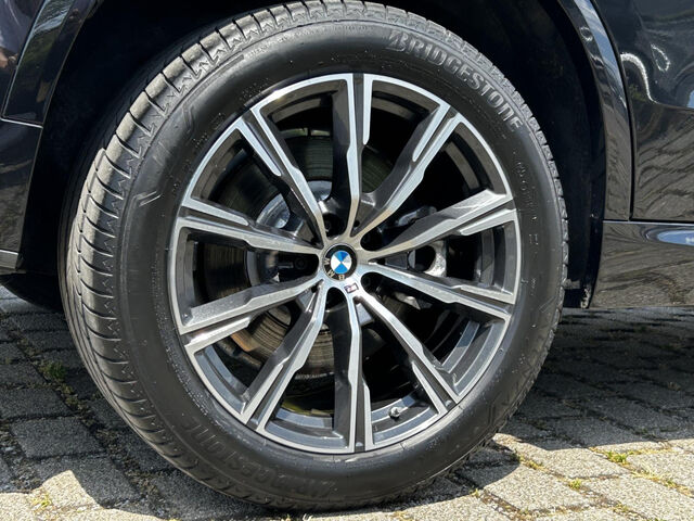 BMW X5 x50e M Sport IntAktivL.PanoD.Soft Sitzbel.AHK Sportpaket Bluetooth HUD Navi LED Vollleder Klima L Ansicht 9 für Fahrzeugdetailseite