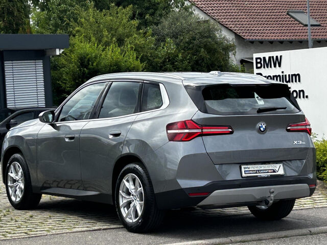 BMW X3 x20i Sports.HUD DrivAs+ACC SuView.LivePro.AHK Bluetooth Navi LED Vollleder Klima PDC el. Fenster Ansicht 8 für Fahrzeugdetailseite