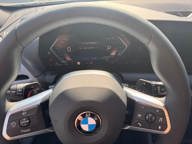 BMW 120 M Sport ACC AHK Ha/Ka Kamera 18 Sportpaket Navi LED Klima PDC Ansicht 10 für Fahrzeugdetailseite