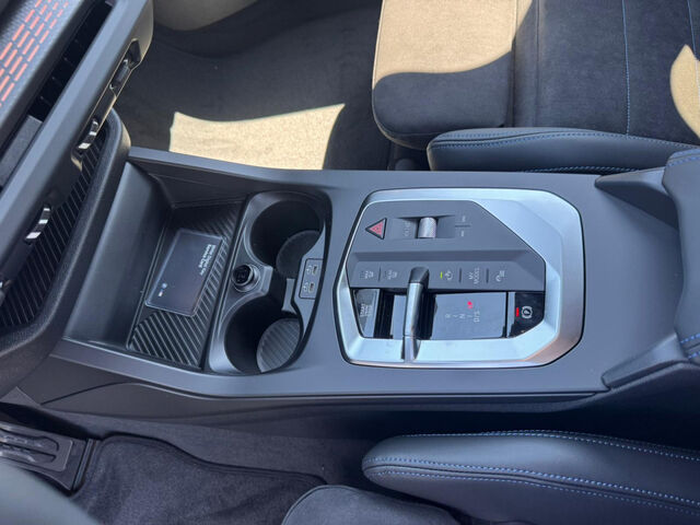 BMW 120 M Sport AHK Ha/Ka Sitzh. Kamera 18 Sportpaket Navi LED Klima PDC Ansicht 10 für Fahrzeugdetailseite