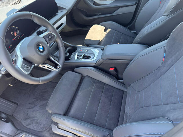 BMW 120 M Sport AHK Ha/Ka Sitzh. Kamera 18 Sportpaket Navi LED Klima PDC Ansicht 11 für Fahrzeugdetailseite