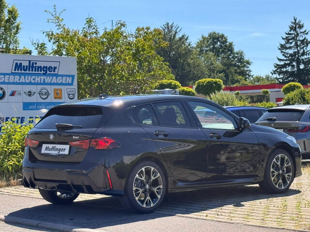 BMW 120 M Sport AHK Ha/Ka Sitzh. Kamera 18 Sportpaket Navi LED Klima PDC Ansicht 6 für Fahrzeugdetailseite