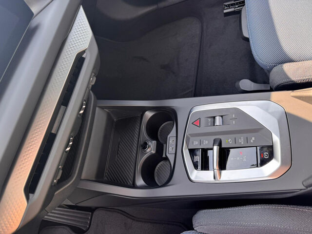 BMW 118 d AHK Ha/Ka Kamera Navi LED 18 Klima PDC Ansicht 11 für Fahrzeugdetailseite
