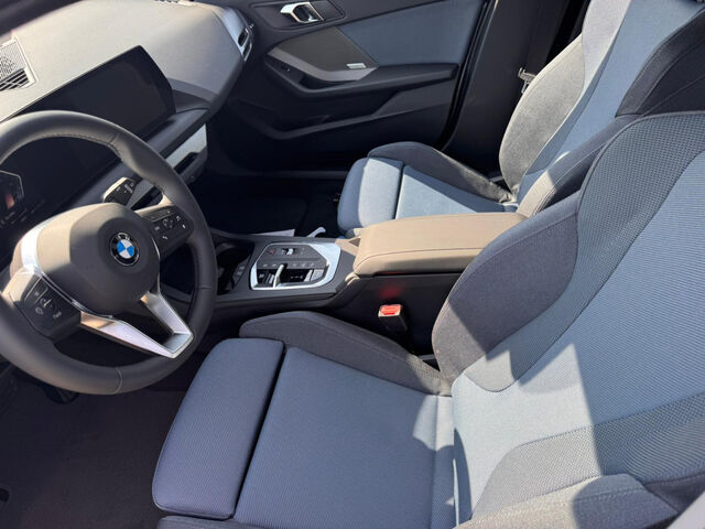 BMW 118 d AHK Ha/Ka Kamera Navi LED 18 Klima PDC Ansicht 9 für Fahrzeugdetailseite