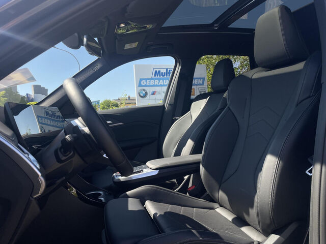 BMW X1 x23i M Sport PanoD.AktivS.SurView.HUD ACC 20 Sportpaket Bluetooth Navi LED Vollleder Klima PDC el Ansicht 10 für Fahrzeugdetailseite