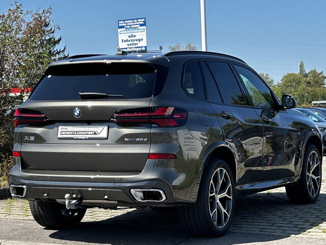 BMW X5 x30d M Sport 7Sitz 2Achs PanoD.Standh.AHK 21 Sportpaket Bluetooth HUD Navi LED Vollleder Klima Lu Ansicht 6 für Fahrzeugdetailseite
