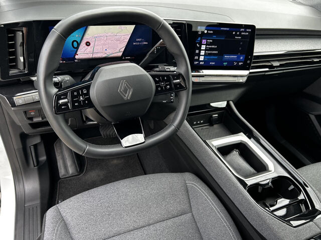 RENAULT Austral 160 Evolution Kamera Navi Apple Komfz. Bluetooth LED Klima Einparkhilfe el. Fenster Ansicht 11 für Fahrzeugdetailseite