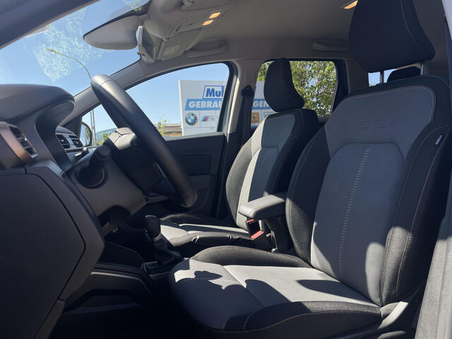 DACIA Duster TCe150 Extreme Navi SuView.Sitzh.Temp.LED Bluetooth Klima Einparkhilfe el. Fenster Ansicht 10 für Fahrzeugdetailseite