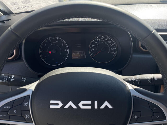 DACIA Duster TCe150 Extreme Navi SuView.Sitzh.Temp.LED Bluetooth Klima Einparkhilfe el. Fenster Ansicht 13 für Fahrzeugdetailseite