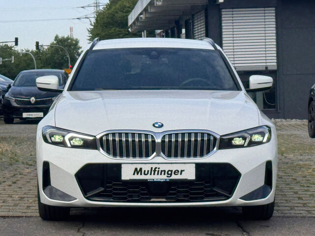 BMW 320 i Tour. M Sport AHK Sitzh. HiFi 18 Sportpaket Navi Klima Aktivlenkung PDC Ansicht 4 für Fahrzeugdetailseite