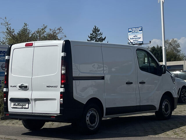 RENAULT Trafic L1H1 Blue dCi110 Komfort LED Tempomat DAB Bluetooth Klima el. Fenster Ansicht 8 für Fahrzeugdetailseite